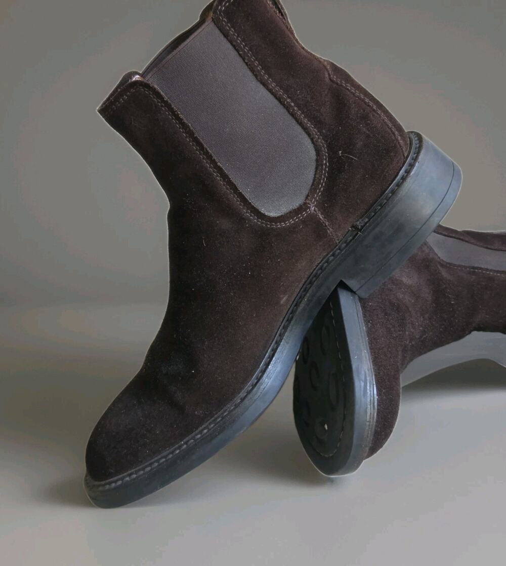 Tod's Men's 7.5 US /6.5 UK Shoes Chelsea Suede Boot